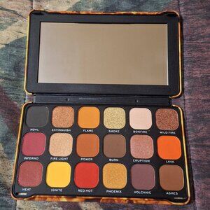 Makeup Revolution Forever Flawless “Fire” Eyeshadow Palette 🔥✨